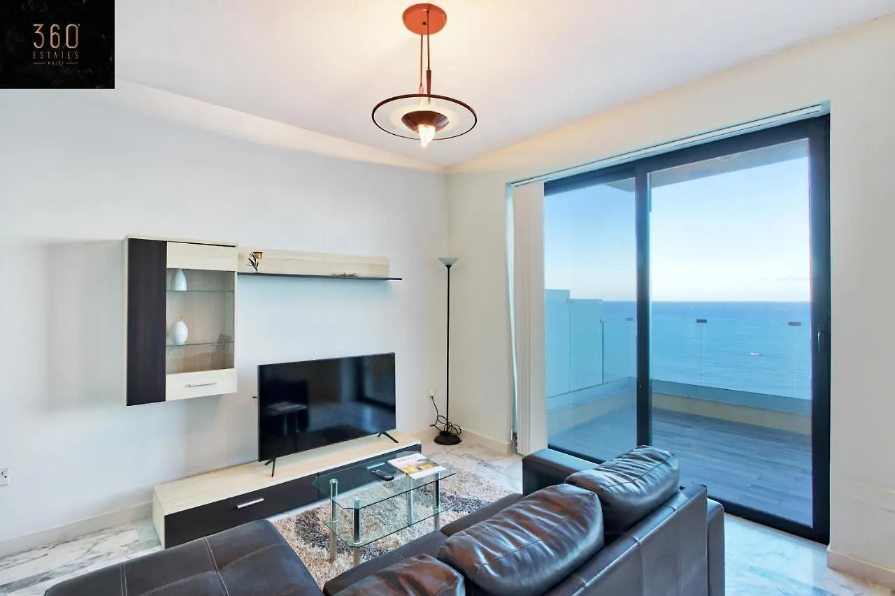 Seafront 3Br Apt In Tower Rd Sliema Opposite Beach By 360 Estates