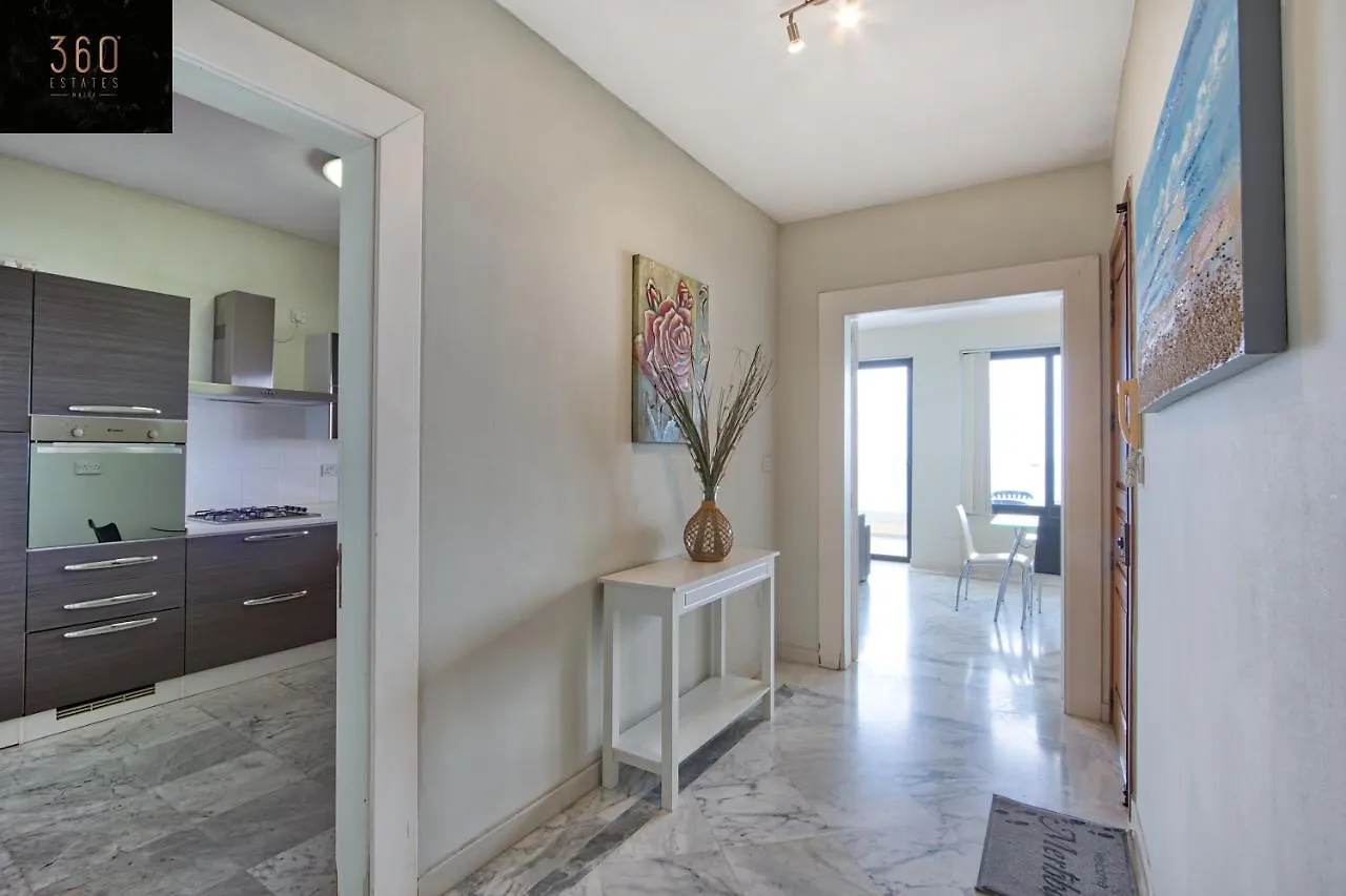 Seafront 3Br Apt In Tower Rd Sliema Opposite Beach By 360 Estates Apartment