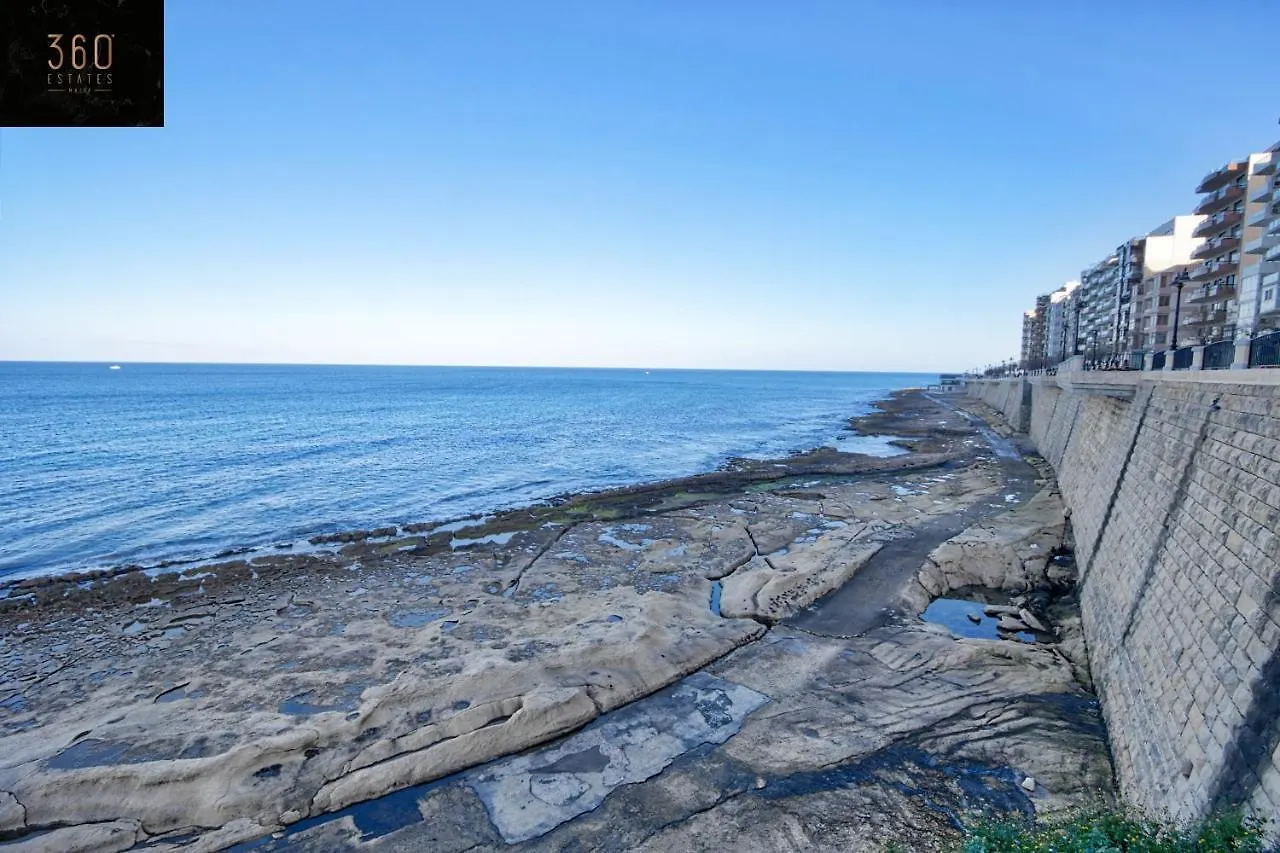Seafront 3Br Apt In Tower Rd Sliema Opposite Beach By 360 Estates