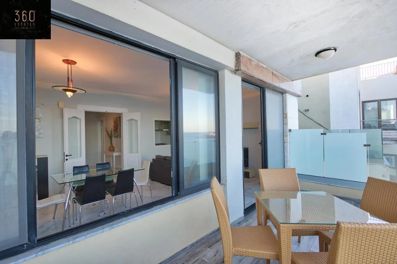Seafront 3Br Apt In Tower Rd Sliema Opposite Beach By 360 Estates Apartment